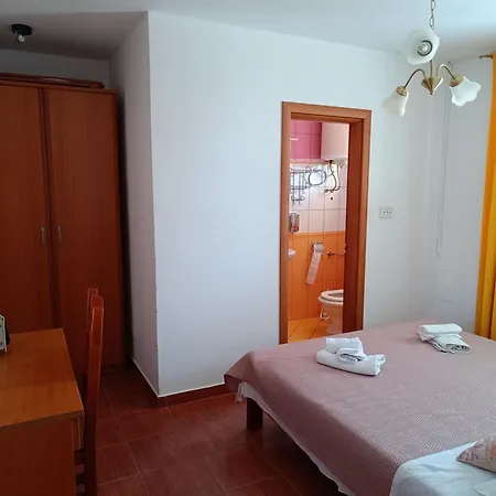 Monika Apartment Rab Town Exterior photo